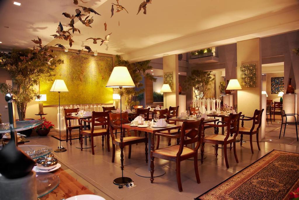Bumi Semilir Art And Boutique Hotel Cihanjuang Kültér fotó