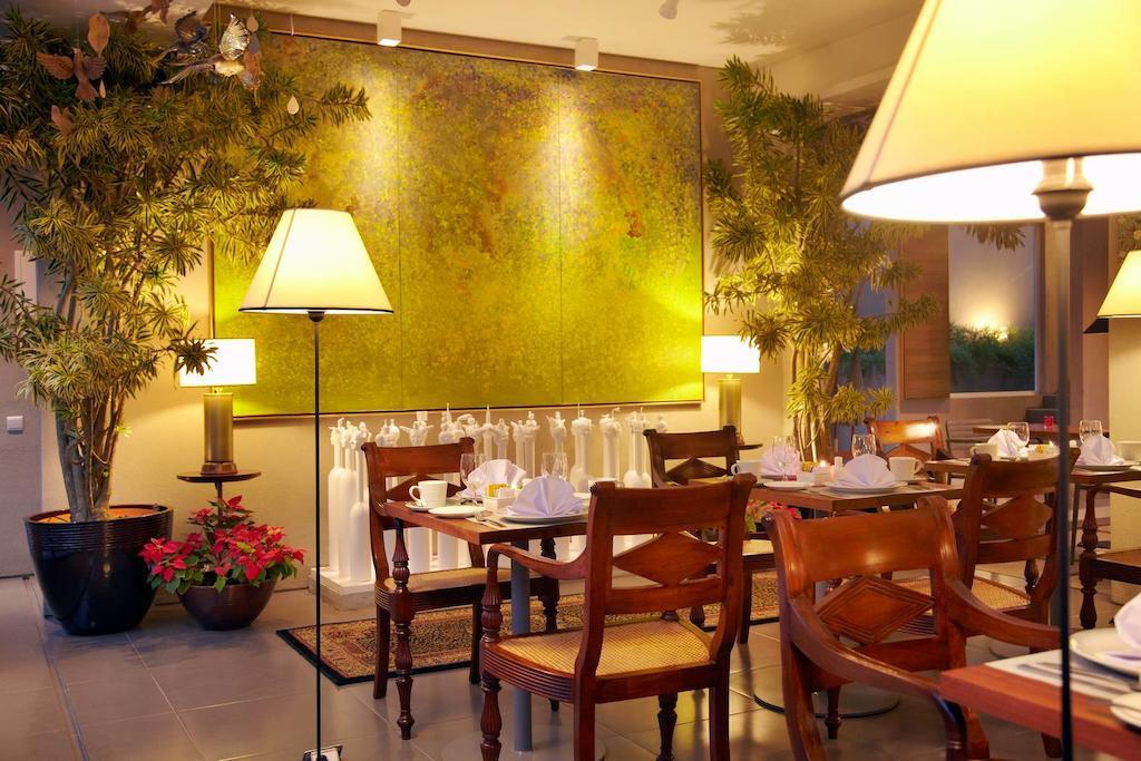 Bumi Semilir Art And Boutique Hotel Cihanjuang Kültér fotó
