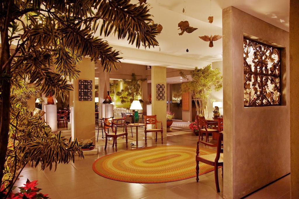 Bumi Semilir Art And Boutique Hotel Cihanjuang Kültér fotó