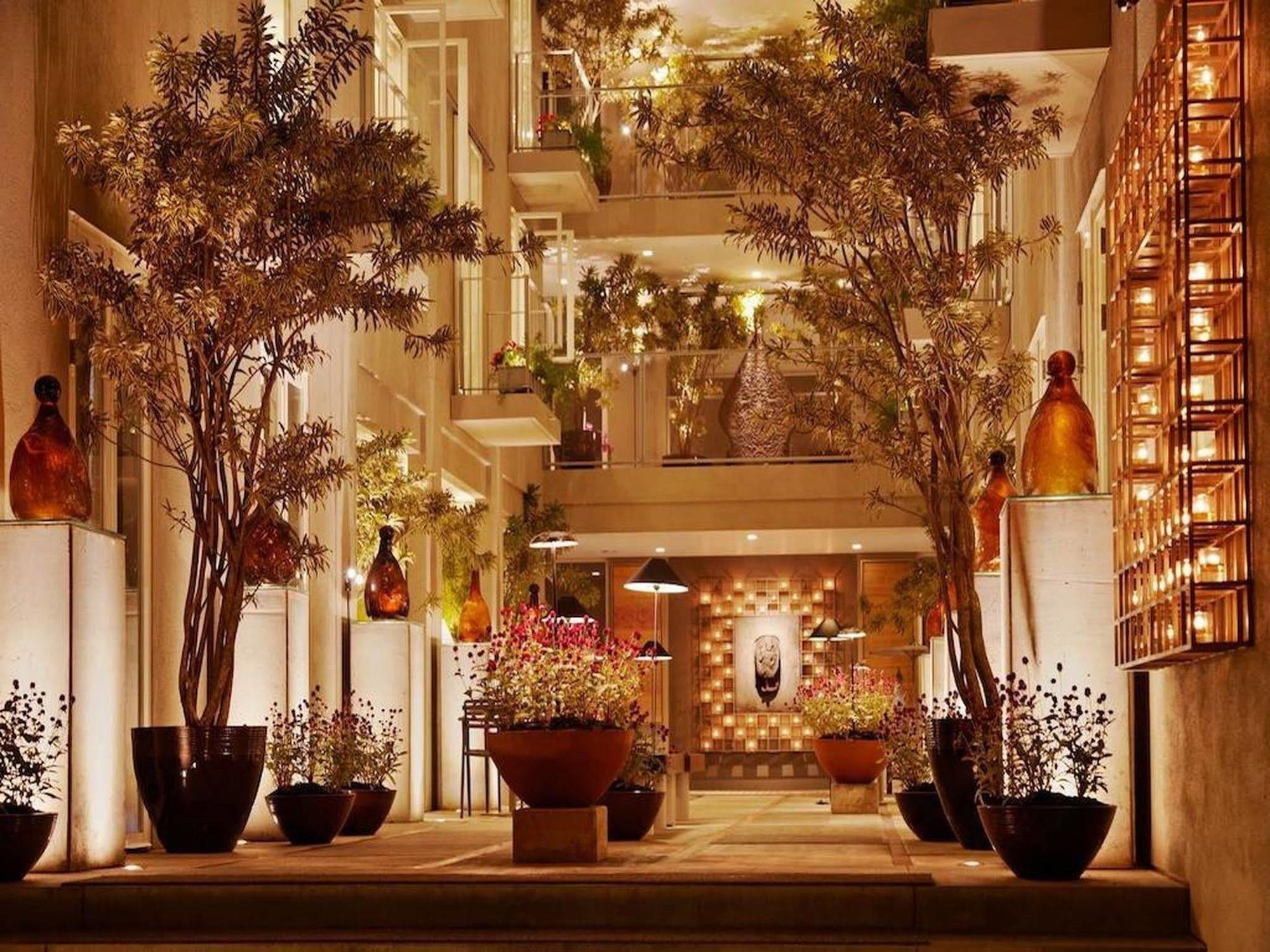 Bumi Semilir Art And Boutique Hotel Cihanjuang Kültér fotó